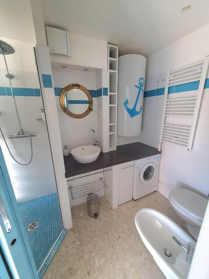Sea Side Apartment Mandelieu-la-Napoule 0*,